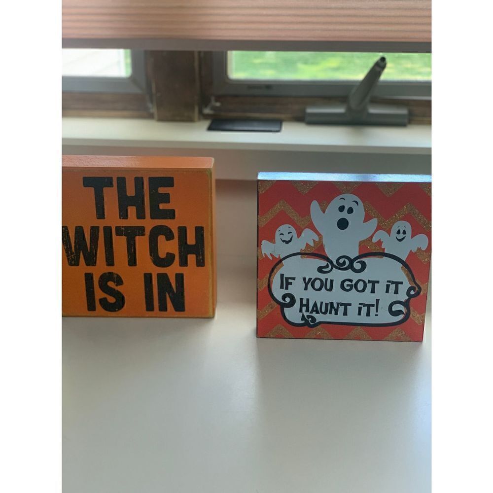 Halloween Signs - Picture 4 of 4